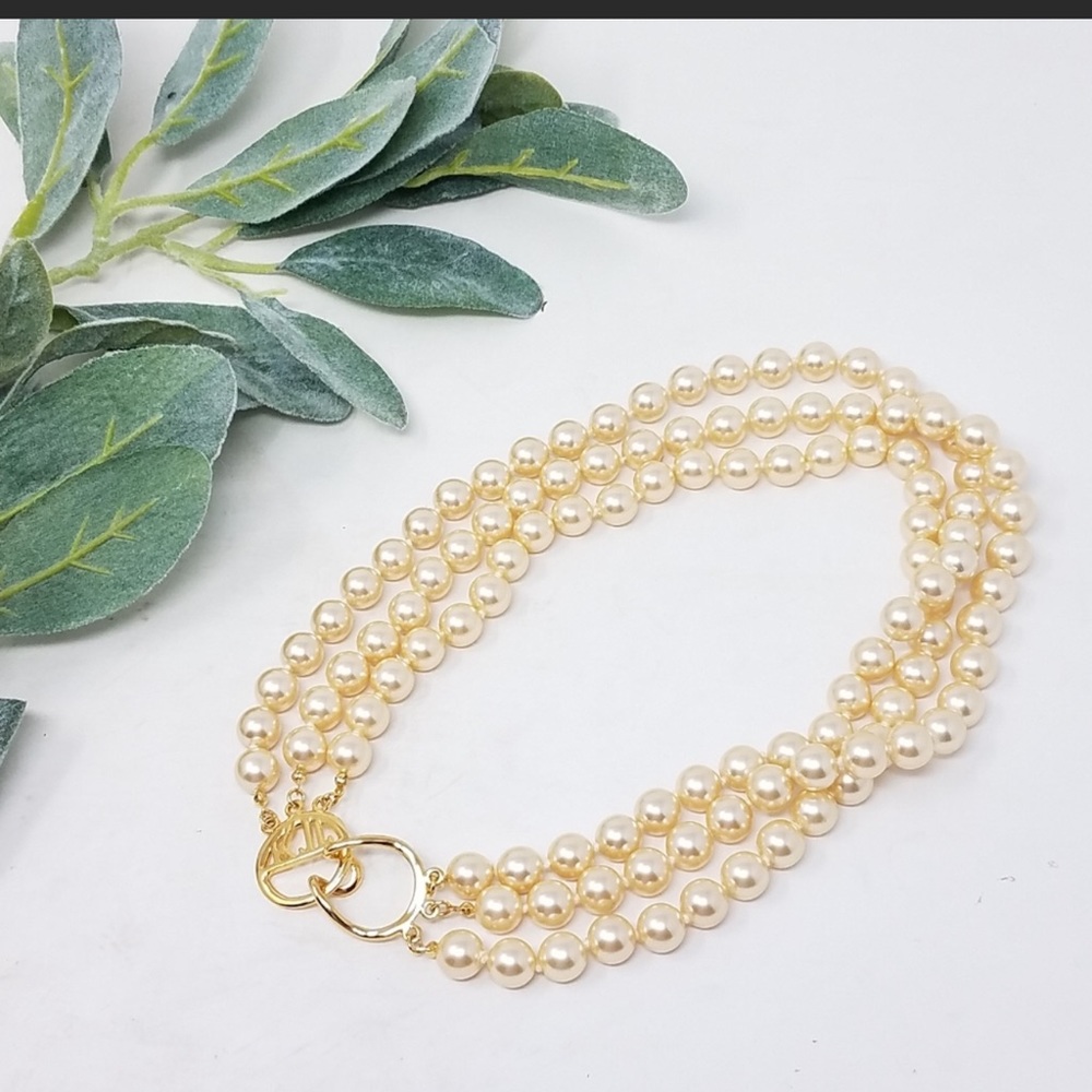 KENNETH JAY LANE 3 Strand Faux Pearl Necklace